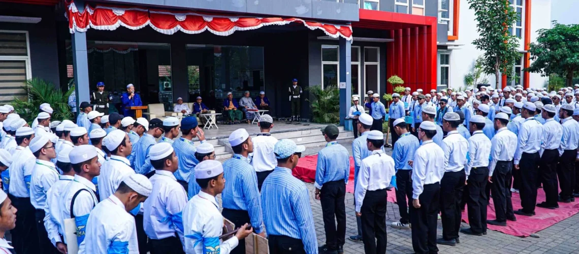 DSC03617-1600x800